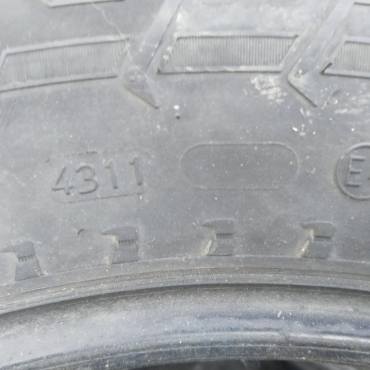 Nokian Hakkapeliitta 7 235/60 R17