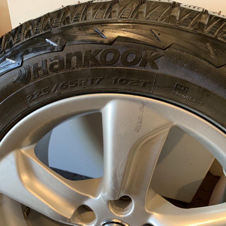 Комплект колес 225/65R17