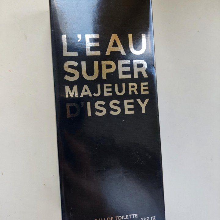 Issey Miyake L'Eau Super Majeure D'Issey