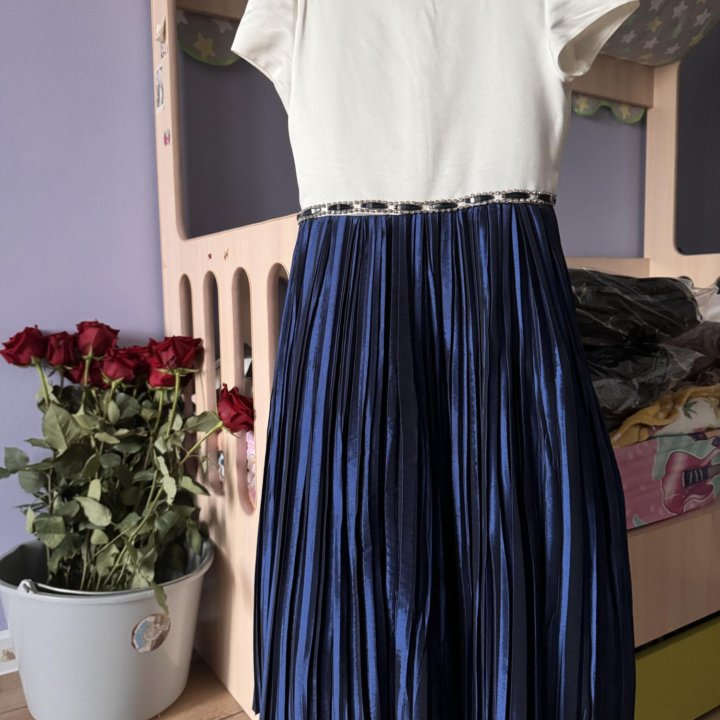 Платье 8-10 лет