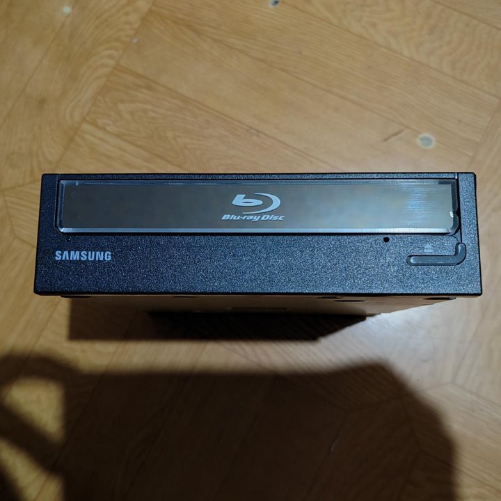 Blu-Ray / DVD / CD привод Samsung SH-B123