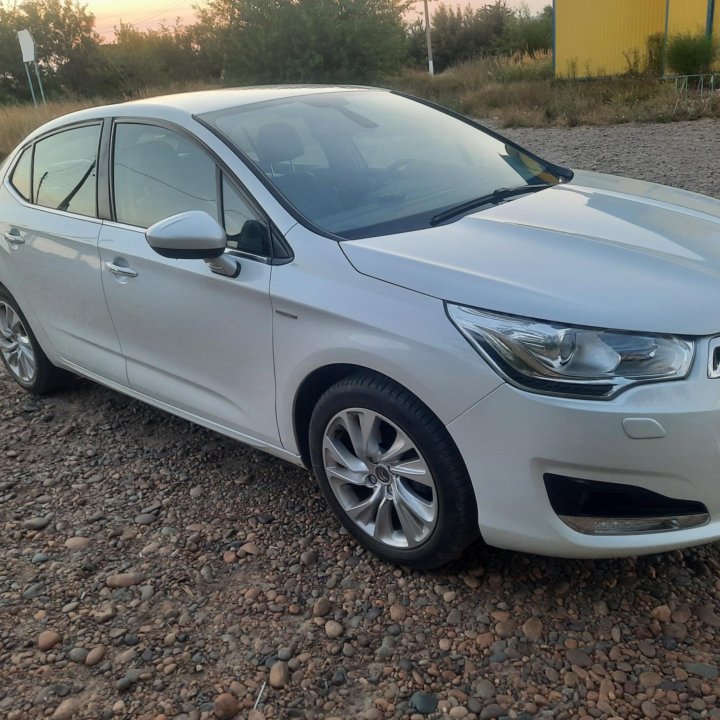 Citroen C4, 2015