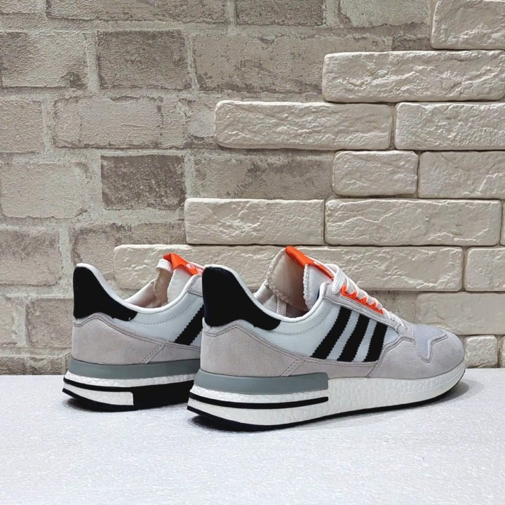 Кроссовки adidas ZX-500