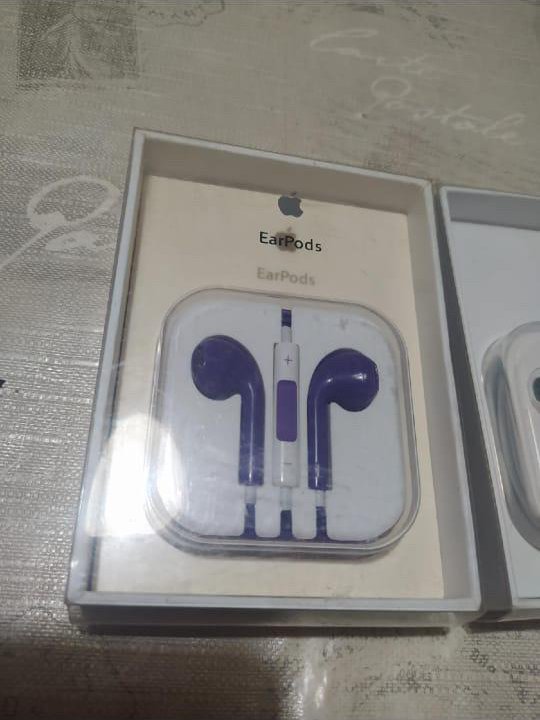 Проводная Гарнитура Apple EarPods. Новые