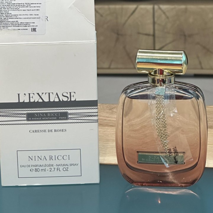 Женские духи L'Extase Caresse de Roses Nina Ricci