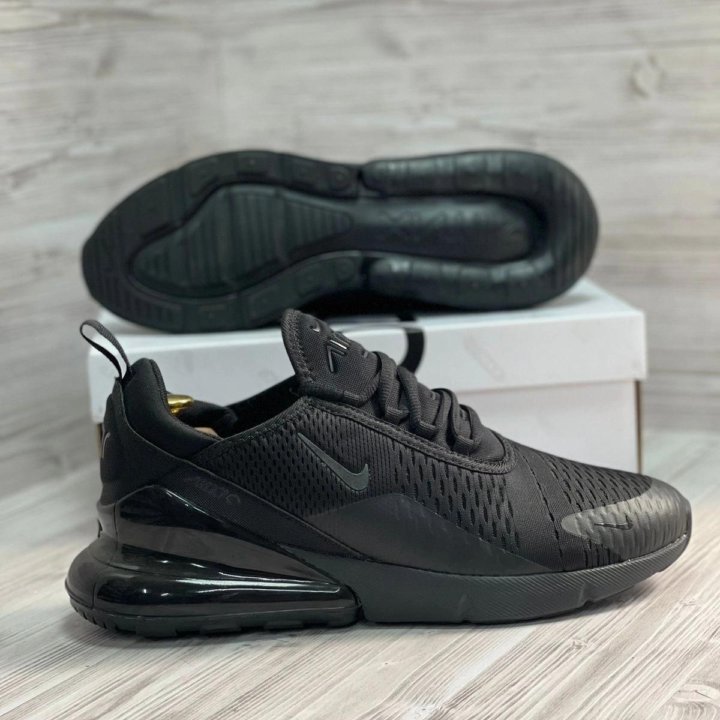 Кроссовки Nike Air Max 270