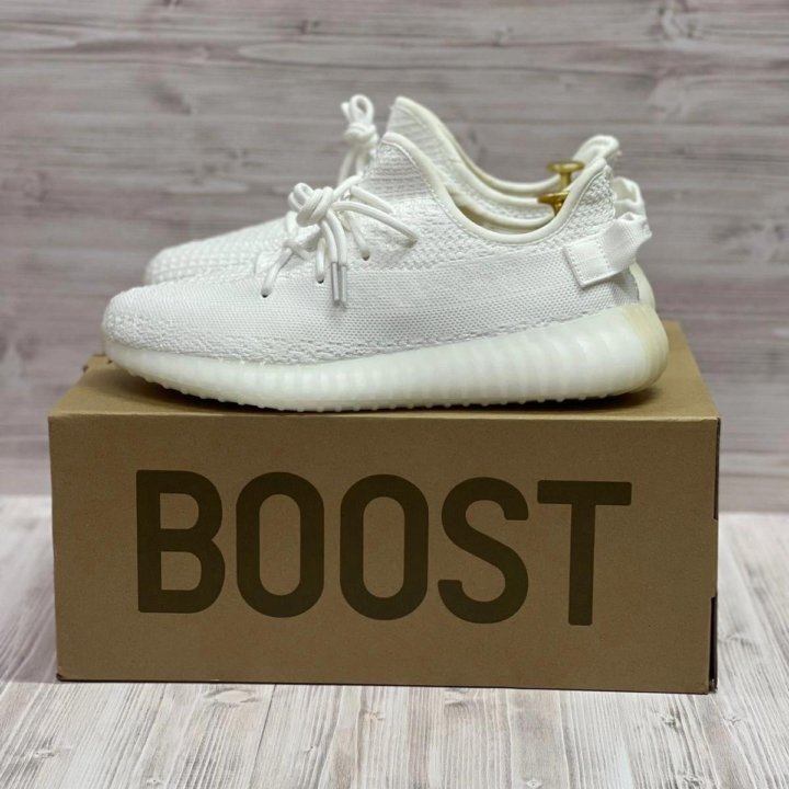 Кроссовки Adidas Yeezy Boost 350