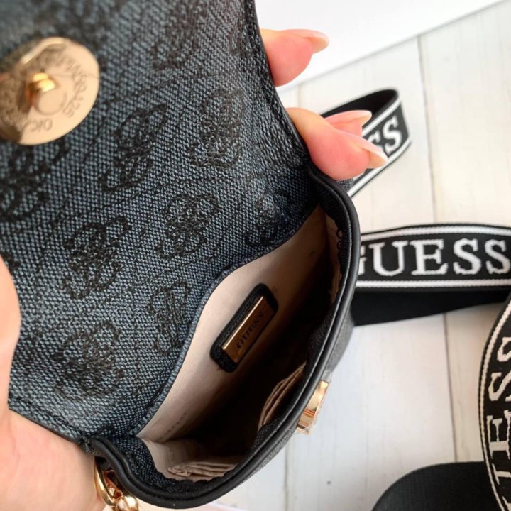 Сумка женская Guess