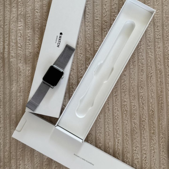 Часы Apple Watch 3 серии 38