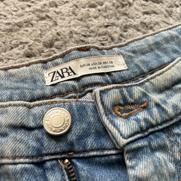 Оригинальные светлые джинсы Zara Man