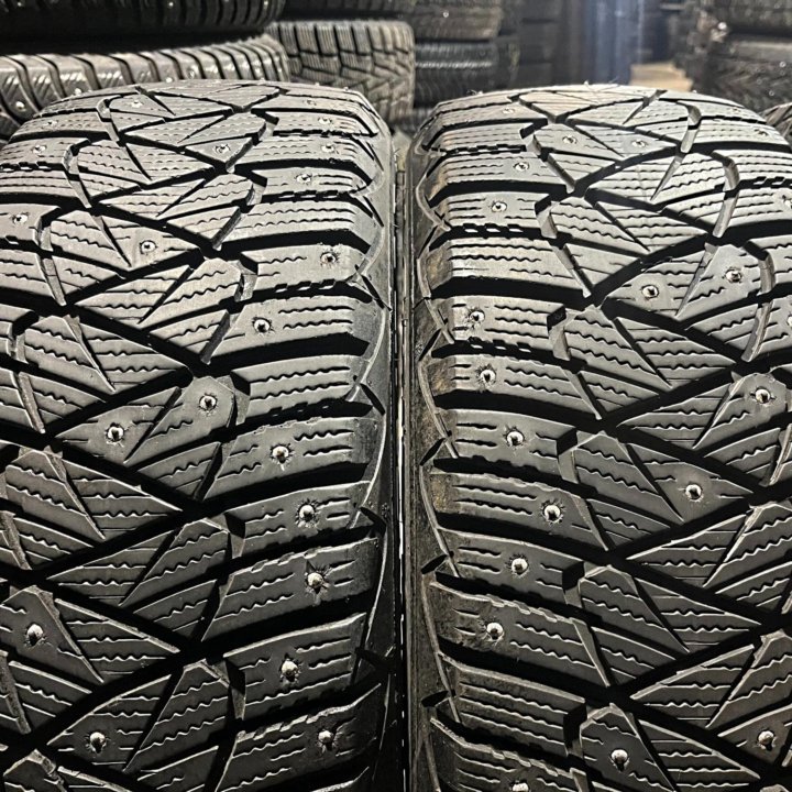 Зима Goodyear UltraGrip 600 205/55 R16 94T