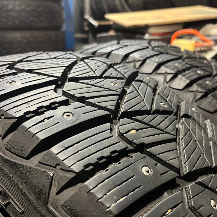 Зима Goodyear UltraGrip 600 205/55 R16 94T