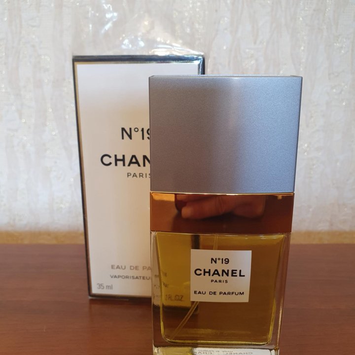 Парфюмерная вода Chanel №19 Eau DE Parfum