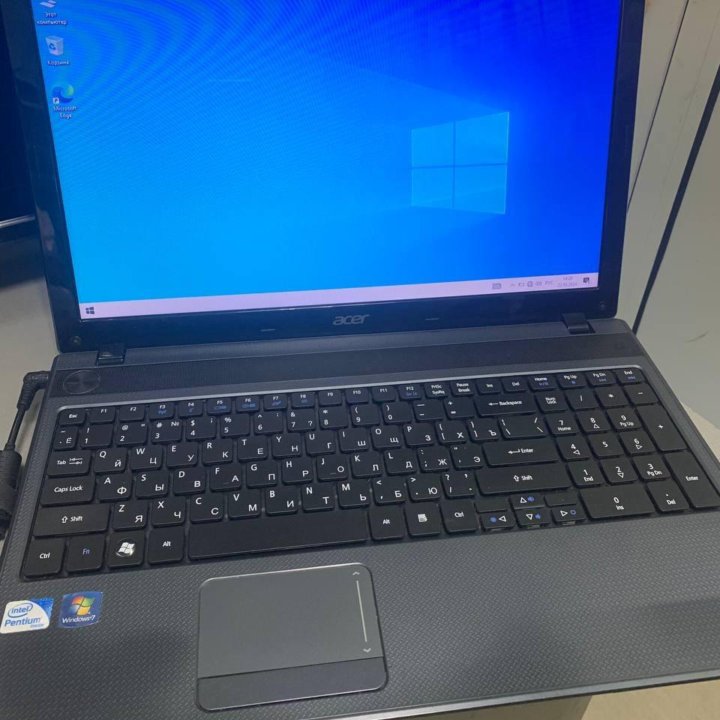 Ноутбук Acer ASPIRE 5733