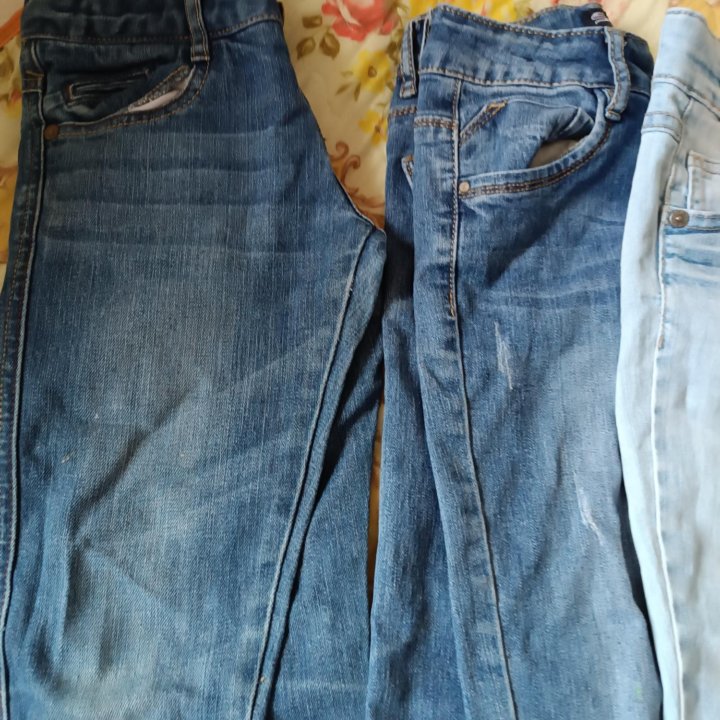 Джинсы 134р
