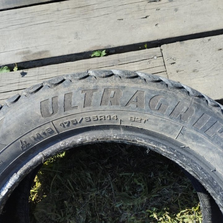 Goodyear UltraGrip Ice Arctic, 175/65 R14