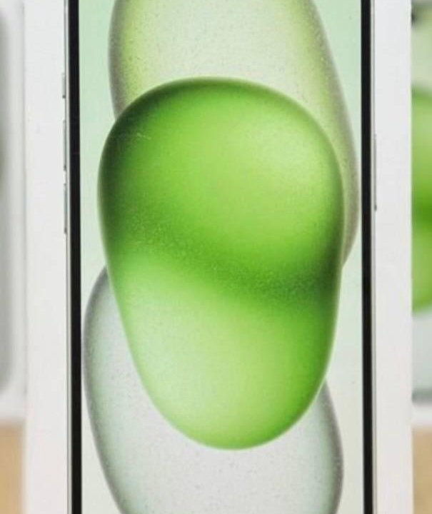 iPhone 15 256gb Green Новый