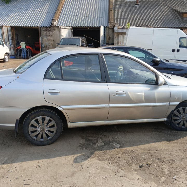 Kia Rio, 2005