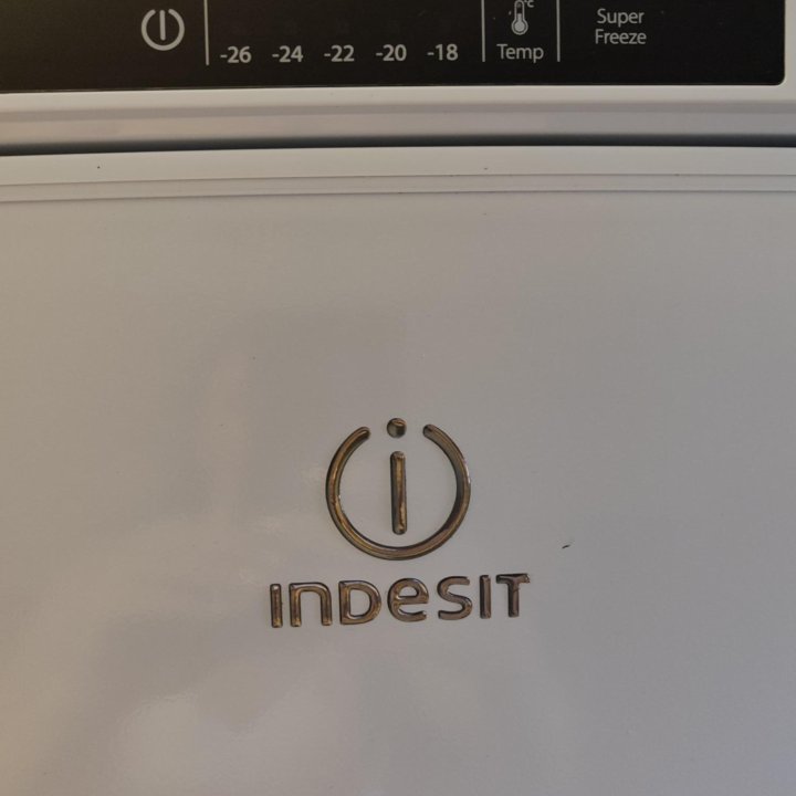 Морозильная камера indesit 167NFS