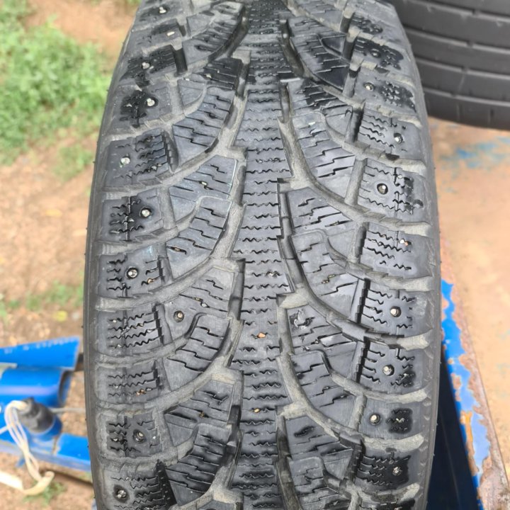 Зимние шины Hankook r 17