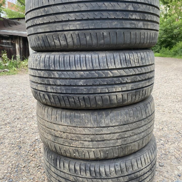 Резина 225/40R19