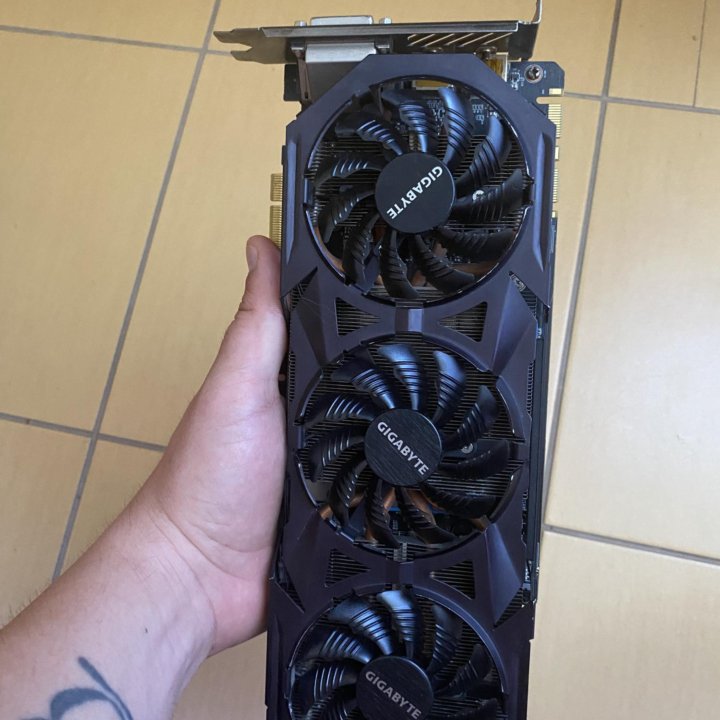 Видеокарта GTX 1070 8gb