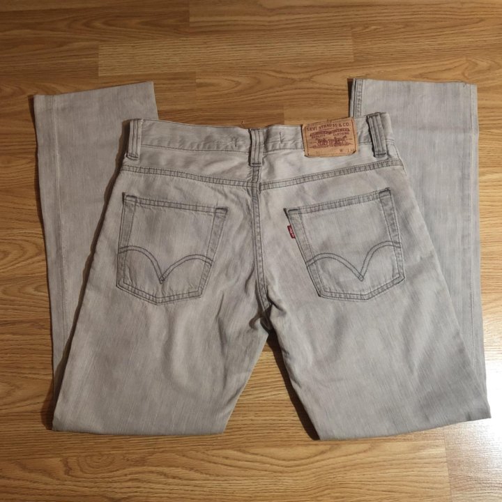 Джинсы Levis 511