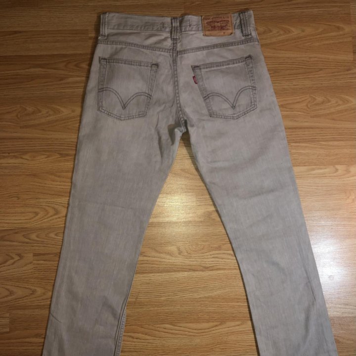 Джинсы Levis 511