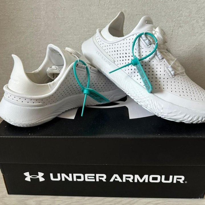 Продам кроссовки Under Armour