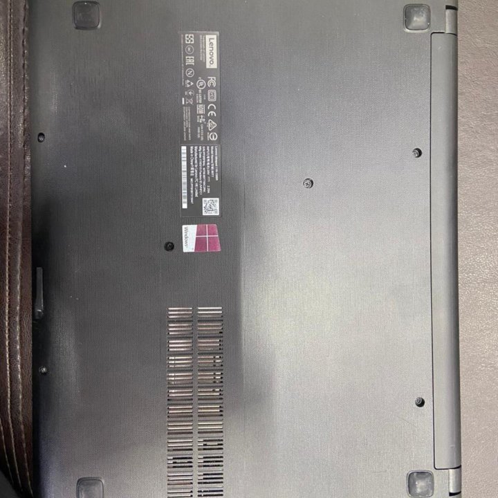 Lenovo IdeaPad 110-15IBR! 4/128Gb SSD 1.6GHz 16''