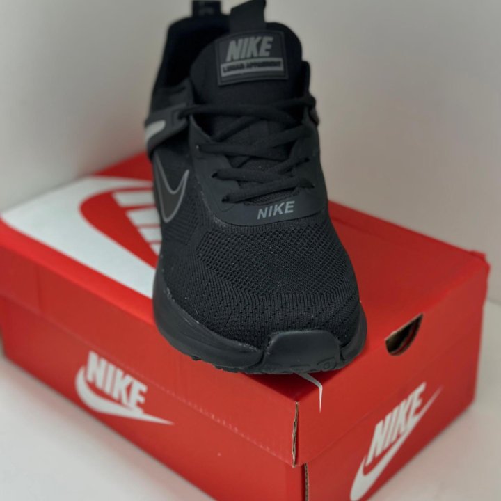 Кроссовки Nike мужские