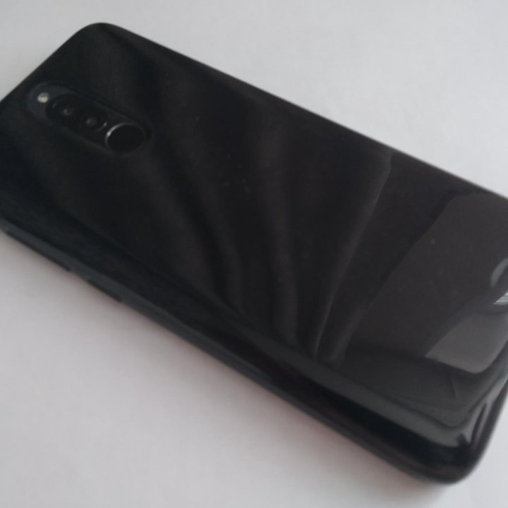 Xiaomi Redmi 8 , 4/64 Гб