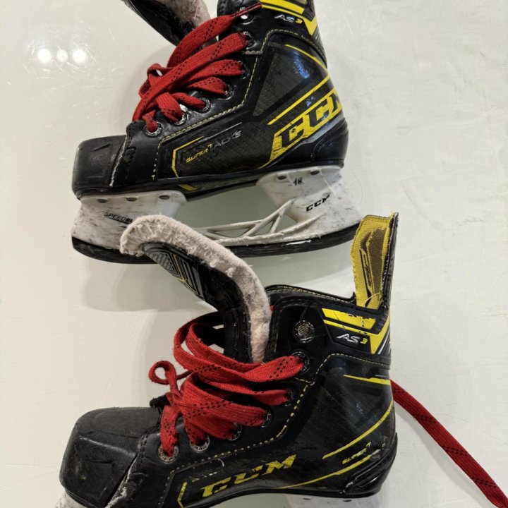 Коньки хоккейные детские CCM super tacks as3