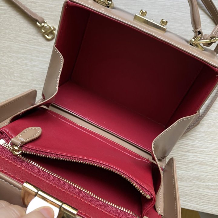 Сумка клатч бежевый