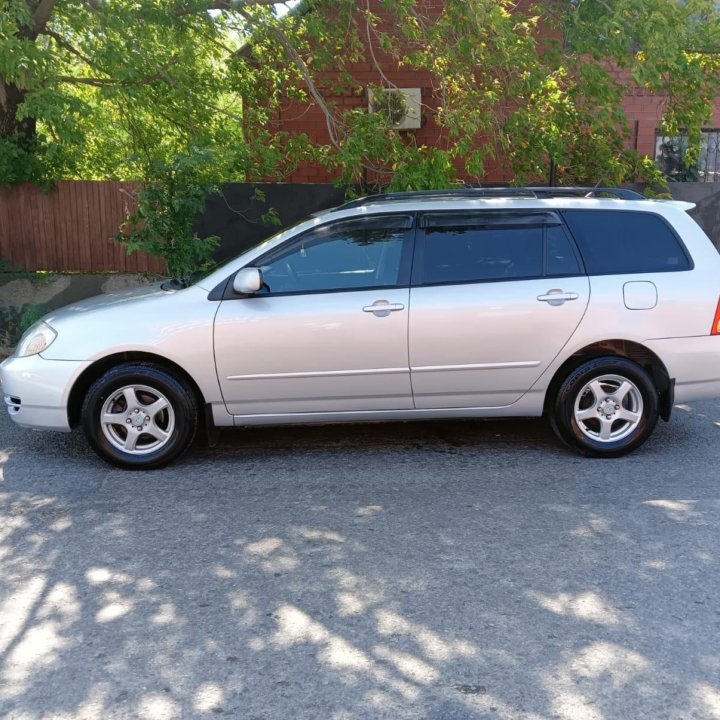 Toyota Corolla, 2003