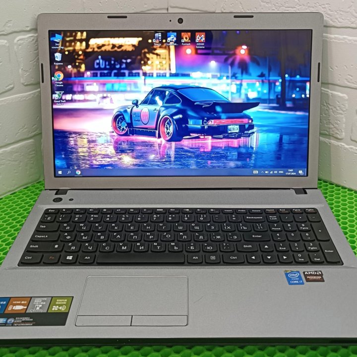 Lenovo i7 / 12GB RAM / AMD-2GB / SSD 256GB