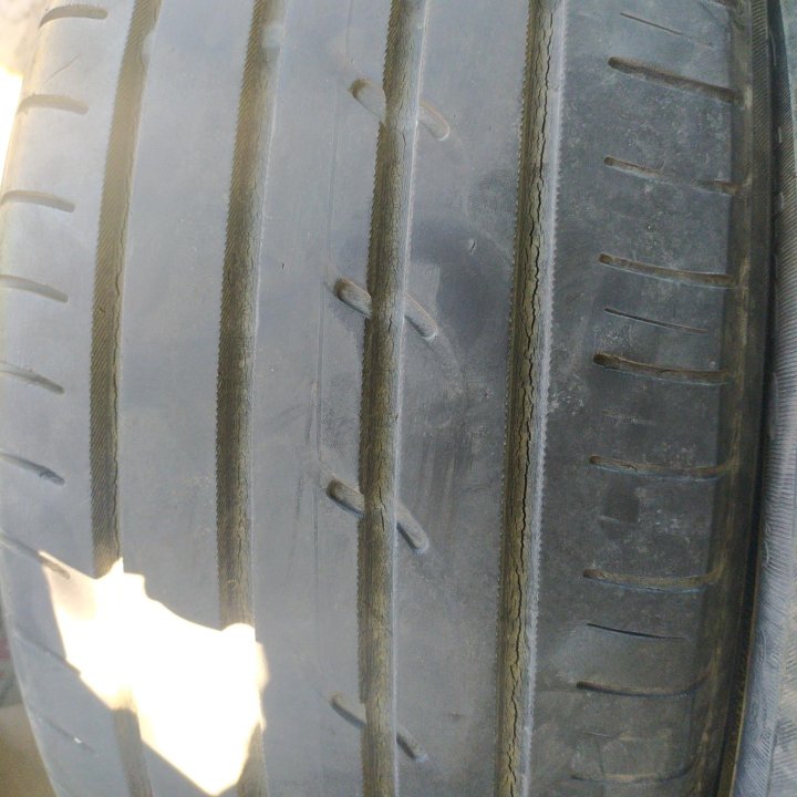 Шина 225/45 R 17 Yokohama