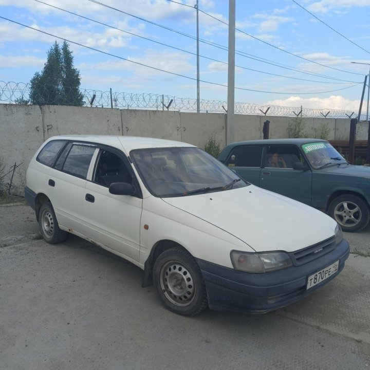 Toyota Caldina, 1993