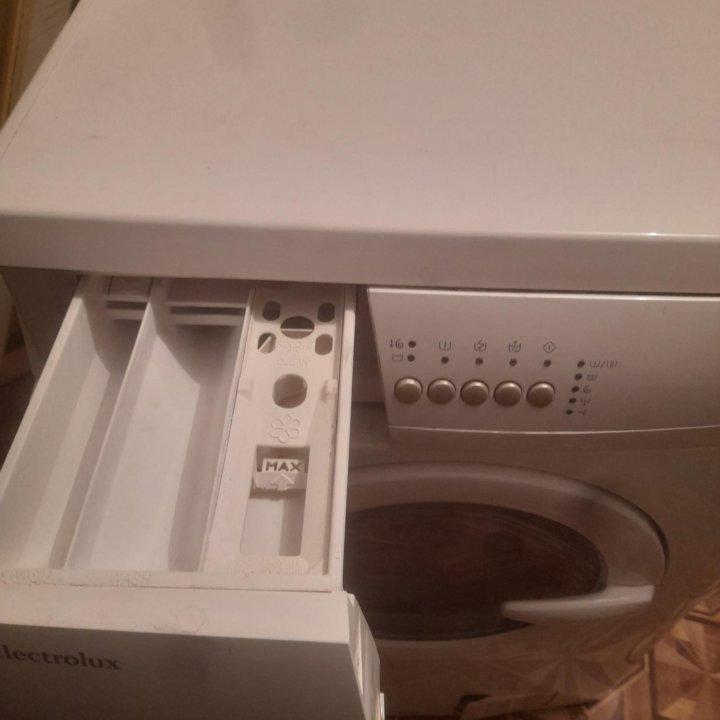 Стиральная машинка Electrolux EWF 1030