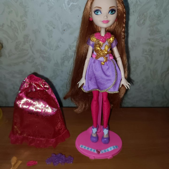 Кукла Холли О'Хэйр Ever after high