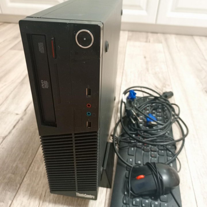 Компьютер Lenovo ThinkCenter M71e