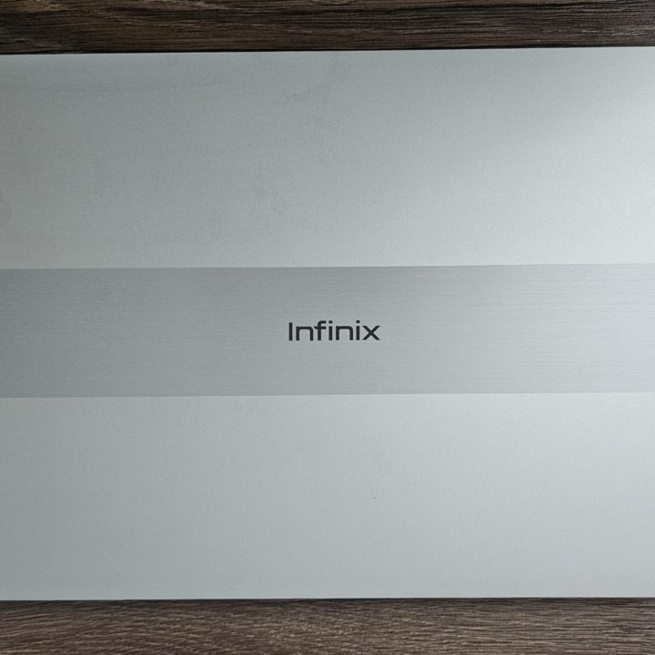 Тонкий Infinix inbook y3 i5 1235/16/512ssd/Intel X