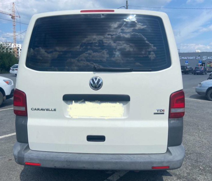 Volkswagen Caravelle, 2011