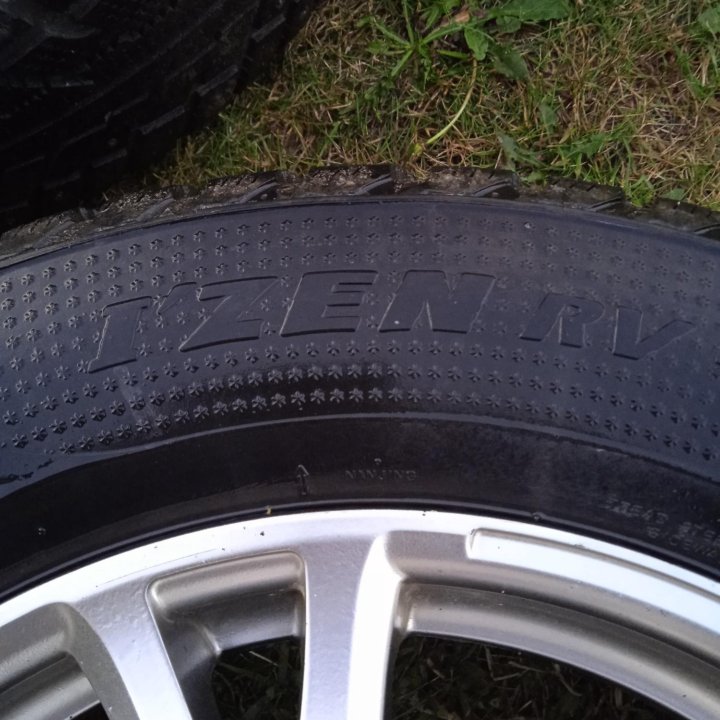 Диски с зимней резиной 225/65 R17