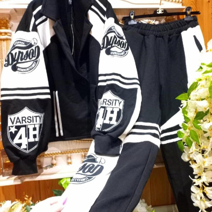 Костюм 48-54⚘️⚘️⚘️