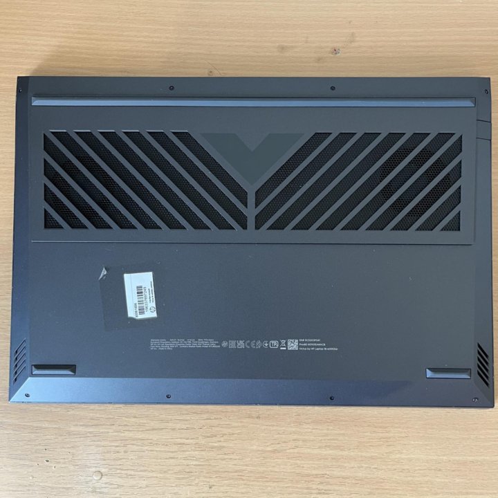 HP Victus 16-e0002ur