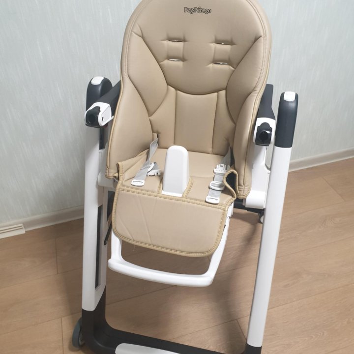 Стульчик для кормления Peg Perego Siesta