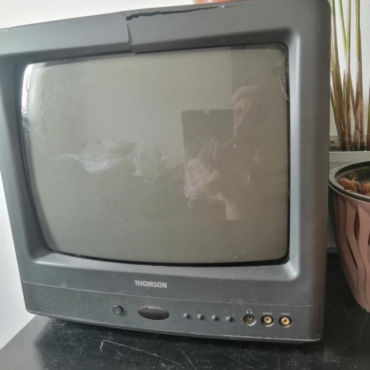 Тв Томсон бу