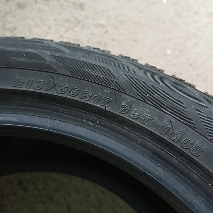 215/55R17 Yokohama Ice Guard Stud iG55 (7658)