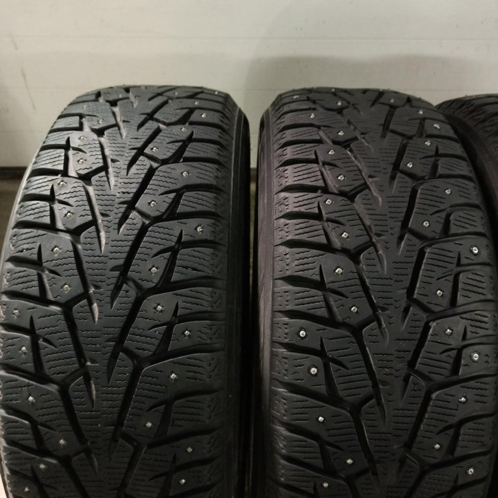 215/55R17 Yokohama Ice Guard Stud iG55 (7658)